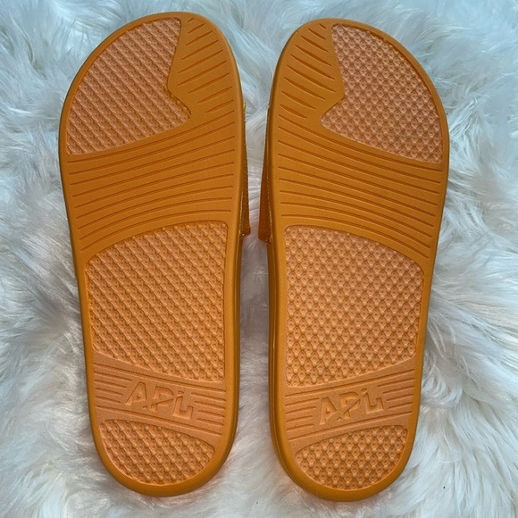 🆕 APL Men’s Big Logo Techloom Slide in Mango Size 10 UNISEX - Picture 6 of 11